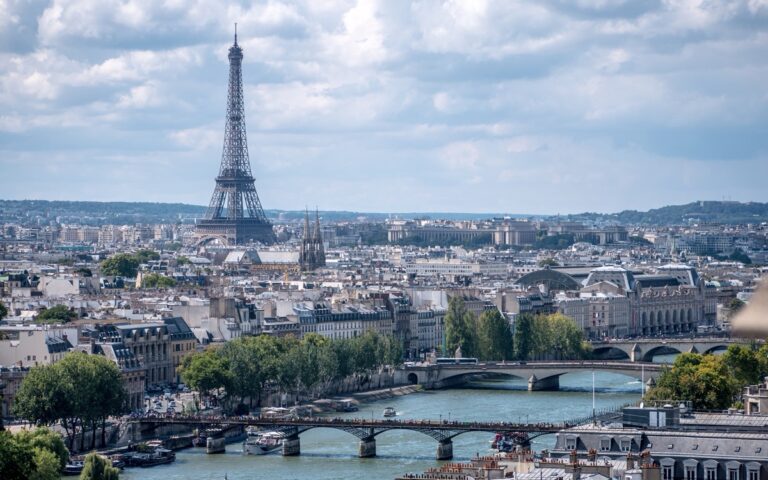 Electriciens à Paris
